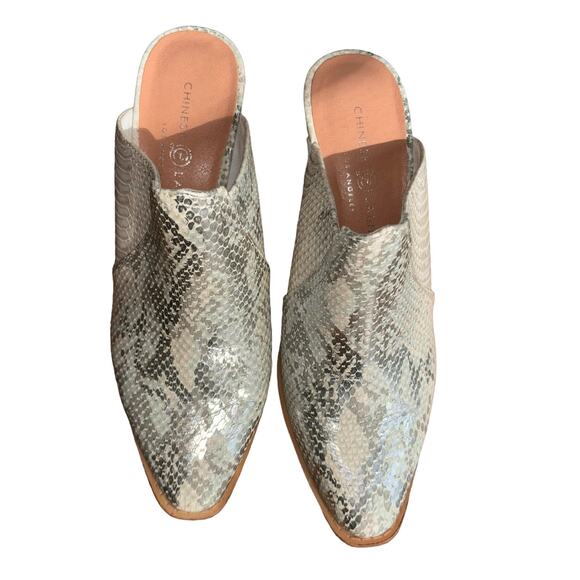 Chinese Laundry Beaute Silver Cream Womans Sz 8.5 Pointed Toe Mule Block Heel - Picture 4 of 11